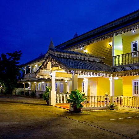 Raiwin Buri Resort Phrae Ngoại thất bức ảnh